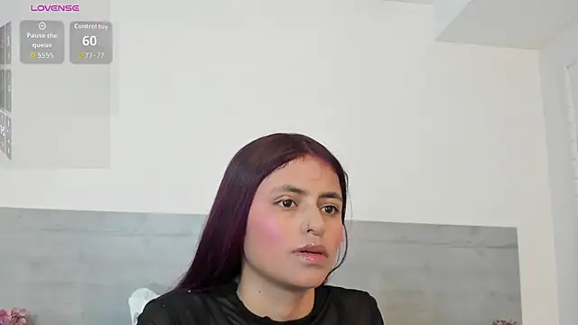 Snapshot of sunnyWhitee chatting on April 28, 2026, 7:08 pm sunnyWhitee online show from April 28, 2026, 7:08 pm