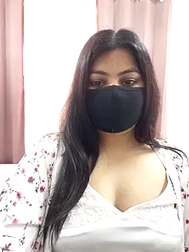 Snapshot of Aavya_007 chatting on March 3, 2026, 5:02 am Aavya 007 online show from March 3, 2026, 5:02 am