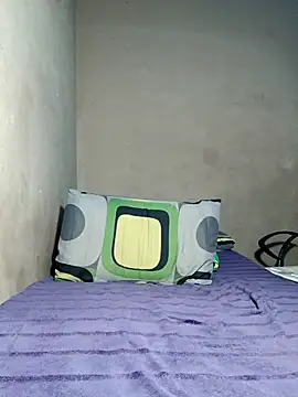 khetyvile online show from December 1, 2025, 8:47 pm