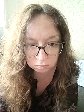 PerpetuaAnastagi online show from September 28, 2025, 10:42 am