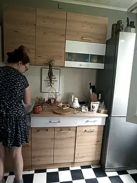 PerpetuaAnastagi online show from October 8, 2025, 7:06 am