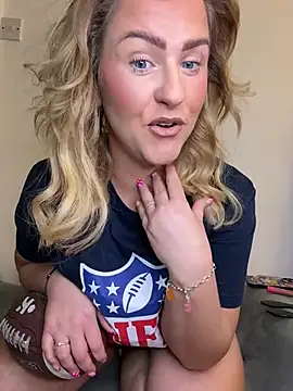 Charleigh xx online show from February 8, 2026, 10:35 pm