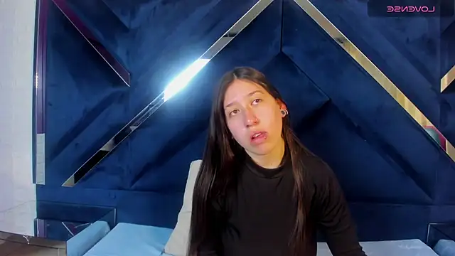 Snapshot of venusmorgan chatting on December 16, 2025, 4:34 pm venusmorgan online show from December 16, 2025, 4:34 pm