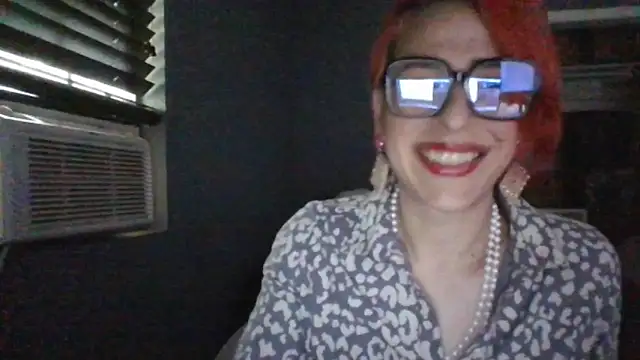 mayra mayhem online show from April 16, 2026, 3:13 pm