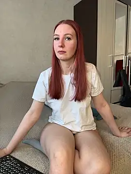 Hera Mark online show from February 15, 2026, 4:09 am