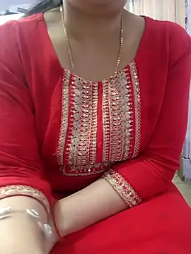 Snapshot of roshni_agrawal0 chatting on February 11, 2026, 6:24 pm roshni agrawal0 online show from February 11, 2026, 6:24 pm