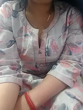 Snapshot of roshni_agrawal0 chatting on March 5, 2026, 1:07 pm roshni agrawal0 online show from March 5, 2026, 1:07 pm