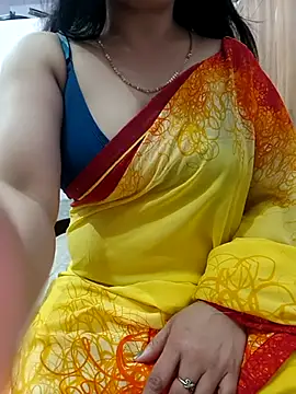 Snapshot of roshni_agrawal0 chatting on March 10, 2026, 2:33 pm roshni agrawal0 online show from March 10, 2026, 2:33 pm