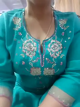 Snapshot of roshni_agrawal0 chatting on March 21, 2026, 10:20 am roshni agrawal0 online show from March 21, 2026, 10:20 am