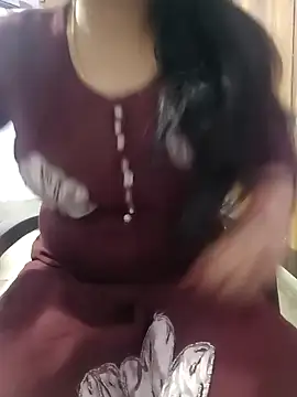 Snapshot of roshni_agrawal0 chatting on March 24, 2026, 10:31 am roshni agrawal0 online show from March 24, 2026, 10:31 am