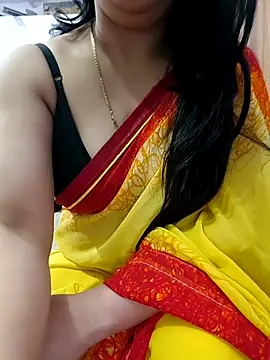 Snapshot of roshni_agrawal0 chatting on March 29, 2026, 8:47 am roshni agrawal0 online show from March 29, 2026, 8:47 am