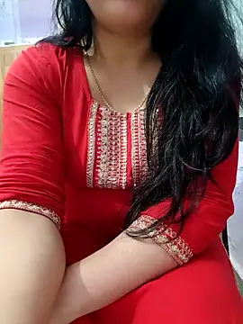 Snapshot of roshni_agrawal0 chatting on April 3, 2026, 8:01 am roshni agrawal0 online show from April 3, 2026, 8:01 am