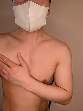 kqitooo online show from April 29, 2026, 8:40 am