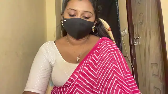 Pavani-Sexy online show from February 21, 2026, 4:52 pm