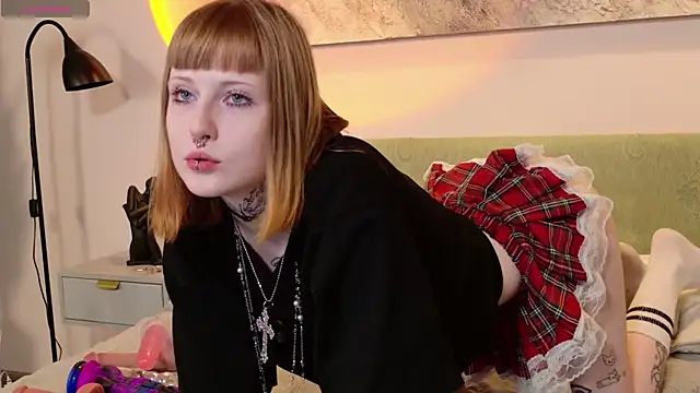 MilkMeSoftly online show from April 18, 2026, 8:29 am