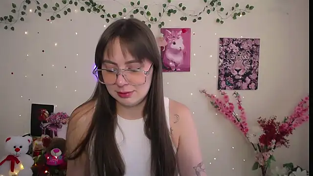 Snapshot of Amanda_Bright_ chatting on June 17, 2026, 10:06 am Amanda Bright online show from June 17, 2026, 10:06 am