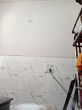 Trisha 71 online show from March 25, 2026, 4:07 am