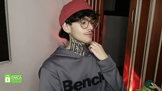 Mihail leroy online show from January 19, 2026, 7:34 am