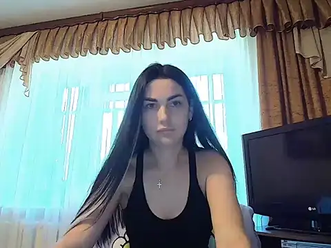 Snapshot of Lune_Moon chatting on June 5, 2026, 6:42 am Lune Moon online show from June 5, 2026, 6:42 am