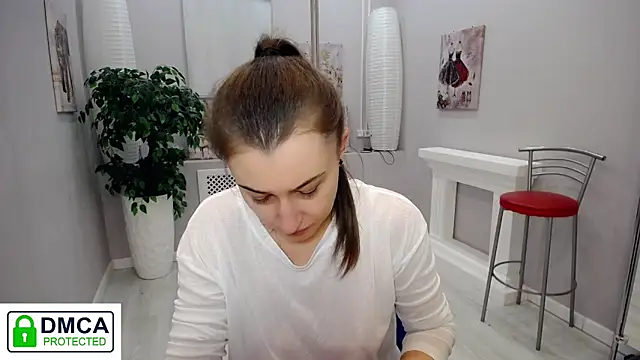 muriel elvin online show from March 31, 2026, 8:04 am