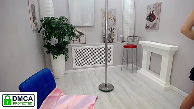 muriel elvin online show from April 2, 2026, 9:07 am