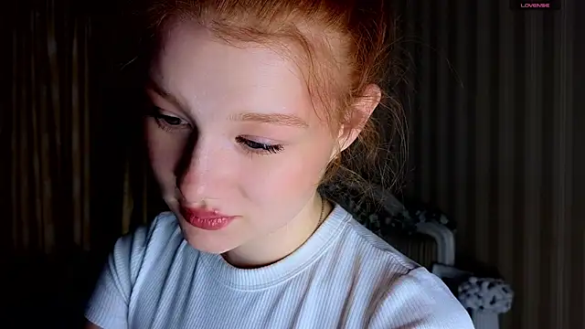 Juuulia  online show from March 9, 2026, 12:53 pm