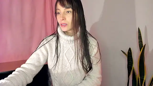 Snapshot of paula_miler1 chatting on July 16, 2026, 3:56 am paula miler1 online show from July 16, 2026, 3:56 am