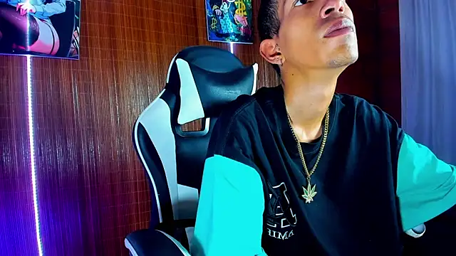 briamhoconor xh online show from March 5, 2026, 4:52 am