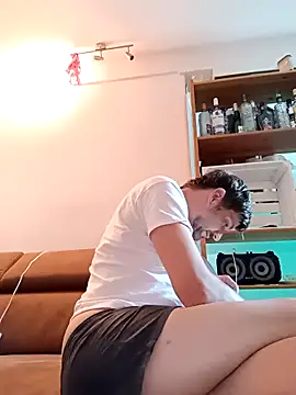 a7ex online show from September 15, 2025, 11:32 am