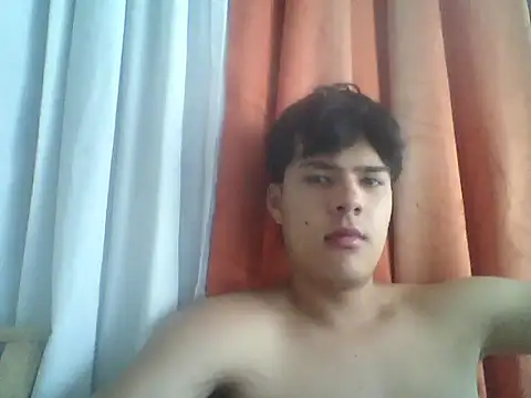 dani titan320 online show from October 10, 2025, 8:19 pm