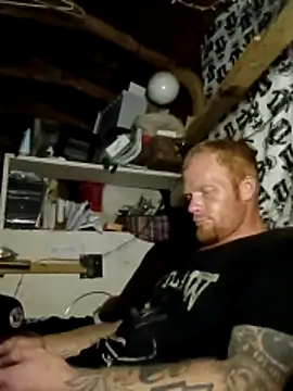 Snapshot of ed31devall chatting on March 23, 2026, 4:49 am ed31devall online show from March 23, 2026, 4:49 am