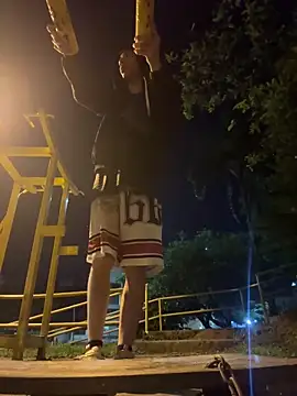 Snapshot of santiago_cutex chatting on February 27, 2026, 5:07 am santiago cutex online show from February 27, 2026, 5:07 am