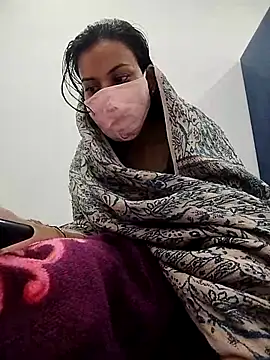 Miss-0012 online show from November 21, 2025, 1:32 pm