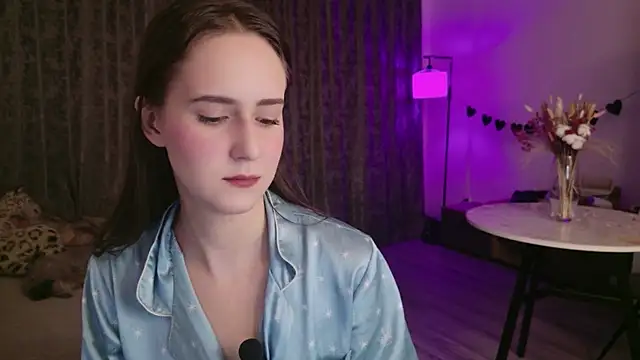 LucyRose3 online show from March 2, 2026, 3:52 am