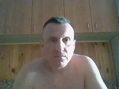 Maksymilian1 online show from April 19, 2026, 10:36 am