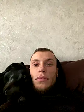 Snapshot of PUER4IK chatting on October 3, 2025, 2:14 pm PUER4IK online show from October 3, 2025, 2:14 pm