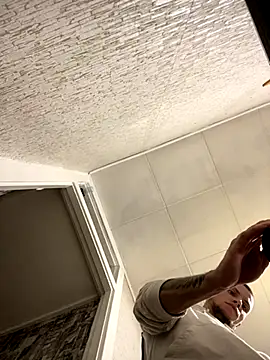 Snapshot of PUER4IK chatting on October 20, 2025, 4:40 pm PUER4IK online show from October 20, 2025, 4:40 pm