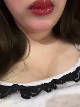 Snapshot of oryanna_sex chatting on May 6, 2026, 5:51 pm oryanna sex online show from May 6, 2026, 5:51 pm