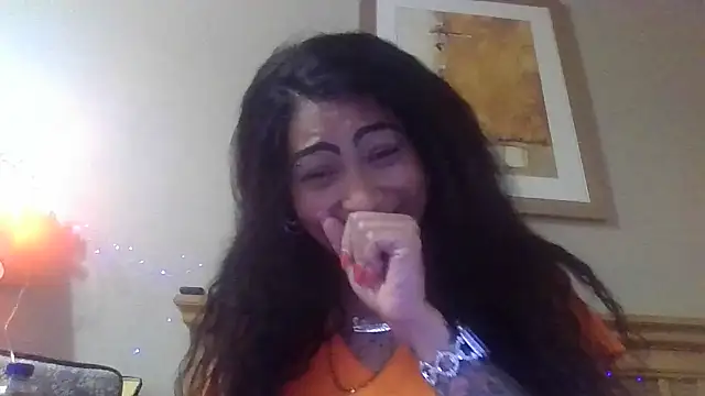 Flossee online show from March 9, 2026, 2:04 am