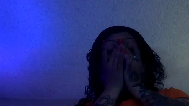 Flossee online show from March 10, 2026, 6:13 pm