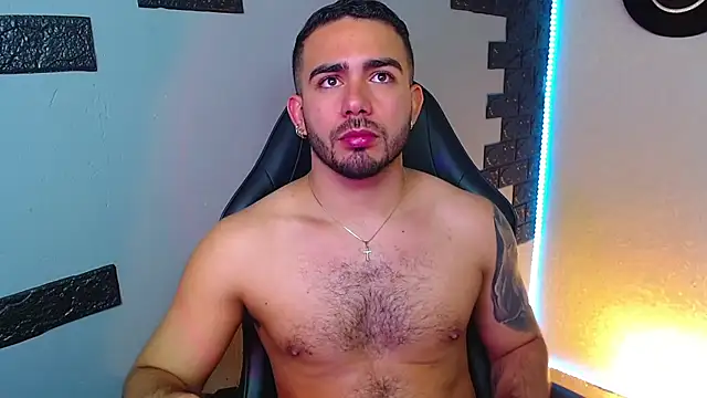 Snapshot of adamhairy chatting on June 28, 2026, 7:31 pm adamhairy online show from June 28, 2026, 7:31 pm