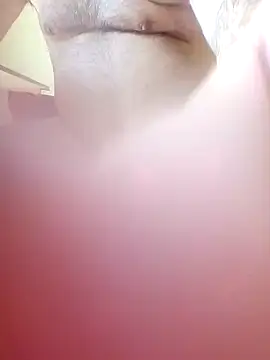 Snapshot of Nesch82 chatting on February 14, 2026, 8:33 am Nesch82 online show from February 14, 2026, 8:33 am