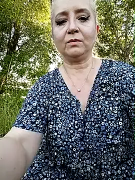Snapshot of SquirtMilf00 chatting on June 21, 2026, 3:58 pm SquirtMilf00 online show from June 21, 2026, 3:58 pm