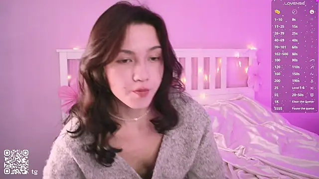 KendalHottt online show from October 6, 2025, 3:37 am