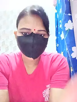 Snapshot of varnika chatting on June 4, 2026, 9:15 am varnika online show from June 4, 2026, 9:15 am