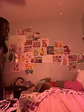 XKimmyGreen online show from April 3, 2026, 5:27 am