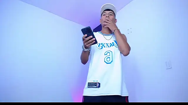 JHORDAN GADIEL936 online show from October 1, 2025, 1:11 am