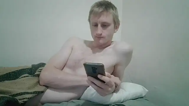 tcute0 online show from February 1, 2026, 9:35 pm