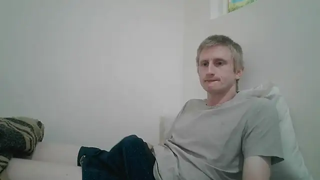 Snapshot of tcute0 chatting on May 7, 2026, 5:24 am tcute0 online show from May 7, 2026, 5:24 am