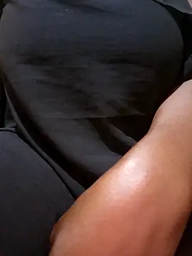 Africanmilk256 online show from October 2, 2025, 3:24 am